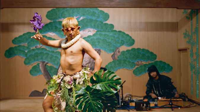 Thianzhuo Chen presents the powerful, multidisciplinary 'Moyang 先祖 & Seaman 漁師' at LGW25